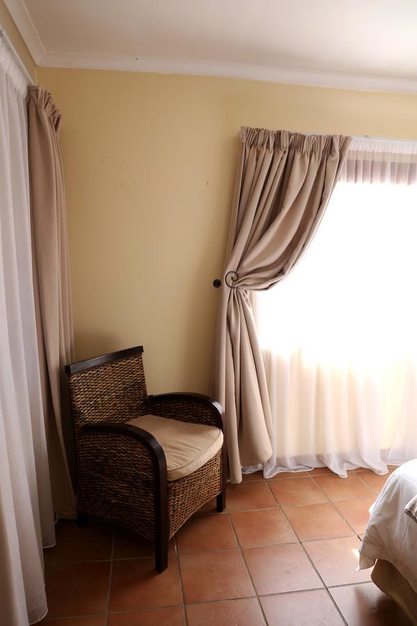 Morulana Guest House Kempton Park Dış mekan fotoğraf