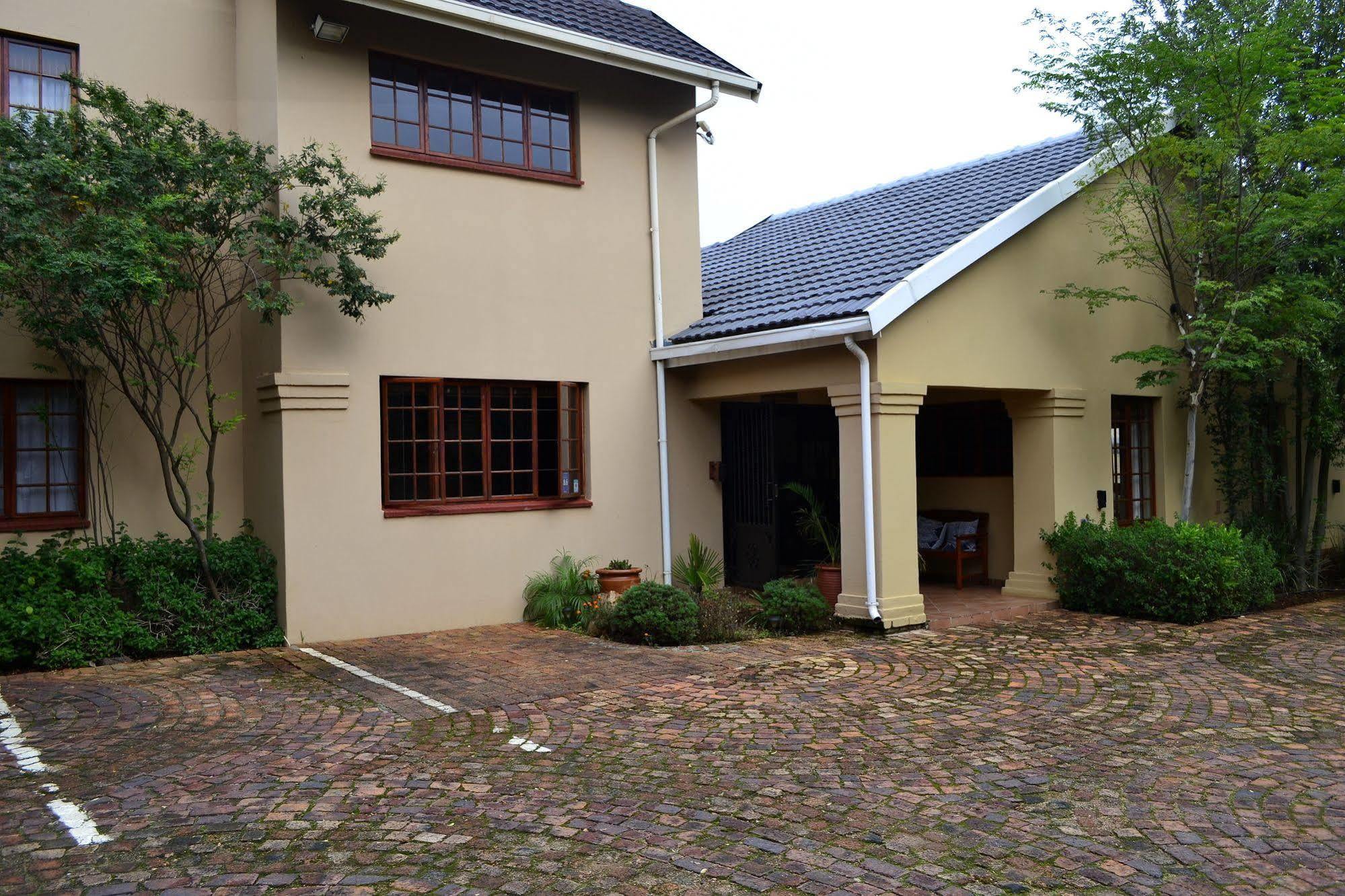 Morulana Guest House Kempton Park Dış mekan fotoğraf