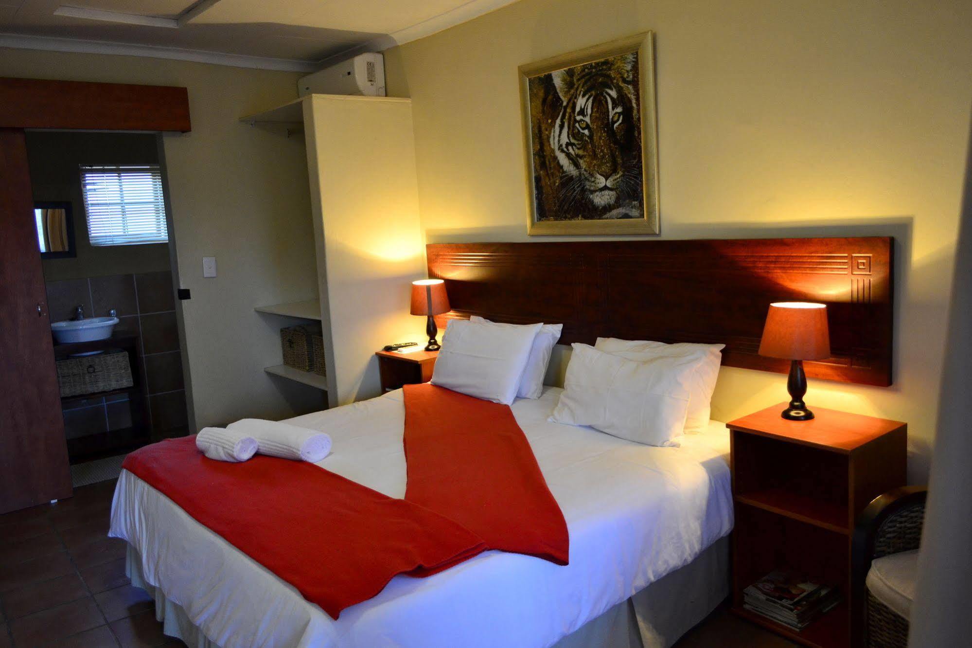 Morulana Guest House Kempton Park Dış mekan fotoğraf