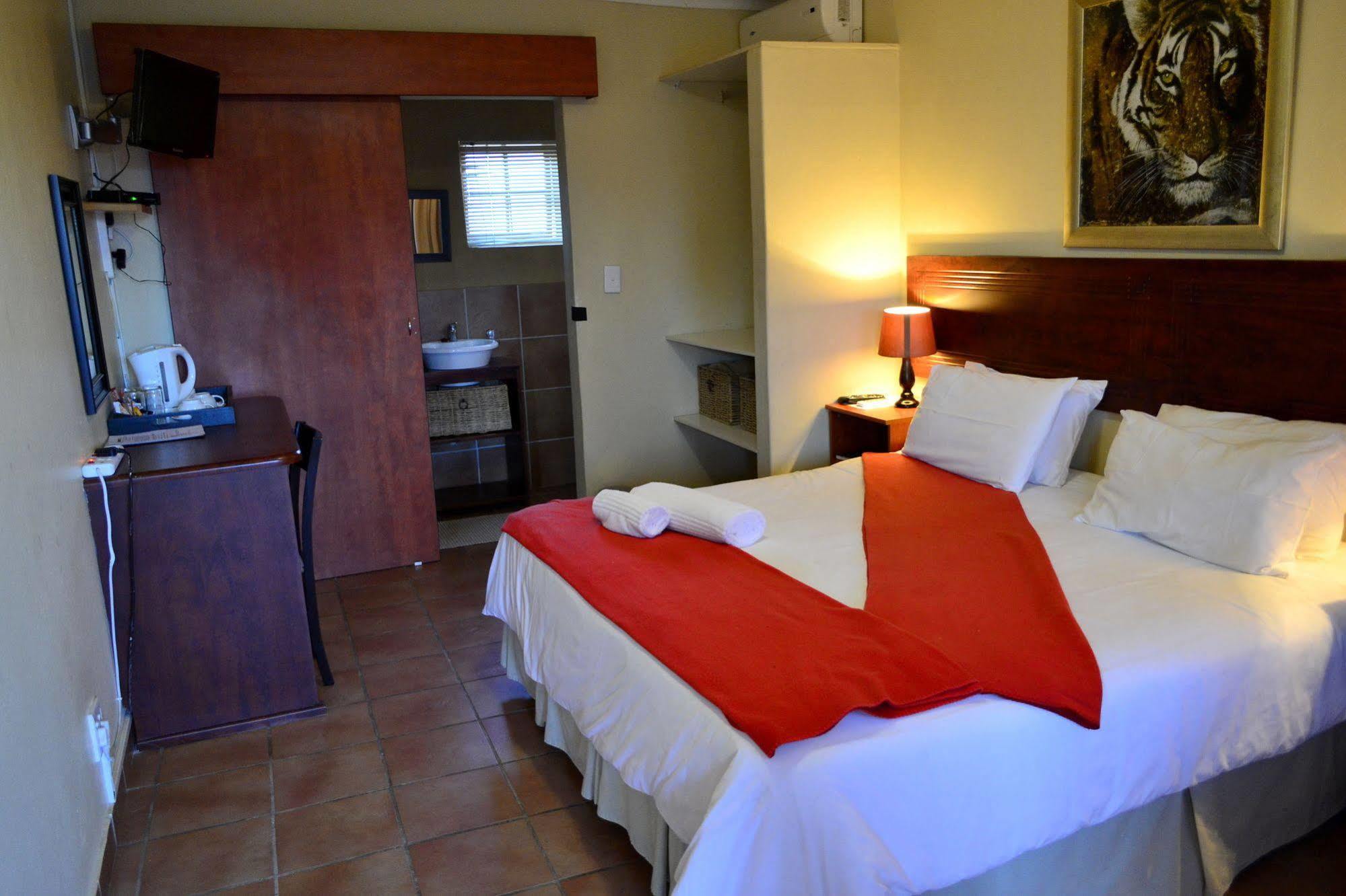 Morulana Guest House Kempton Park Dış mekan fotoğraf