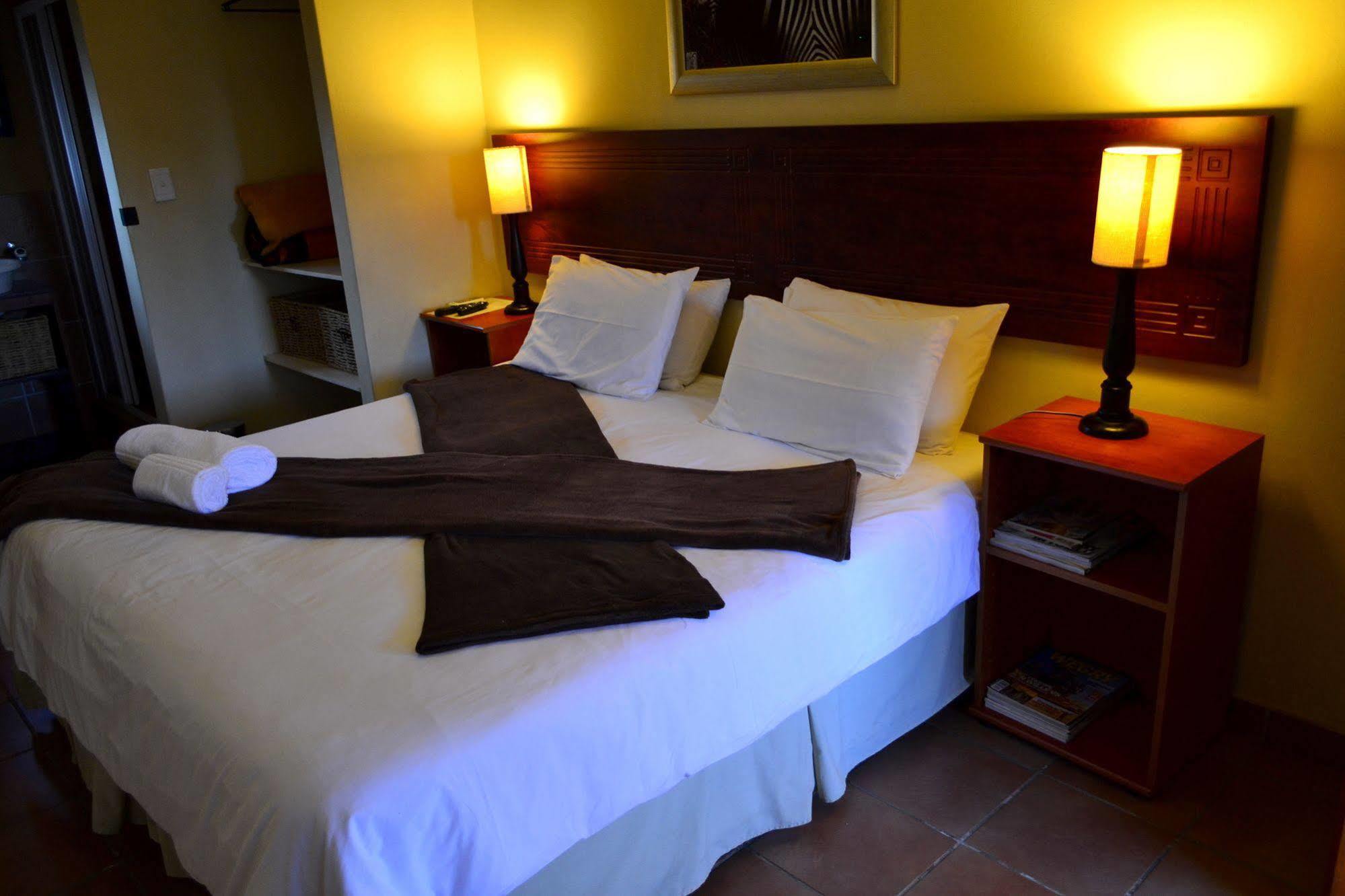 Morulana Guest House Kempton Park Dış mekan fotoğraf