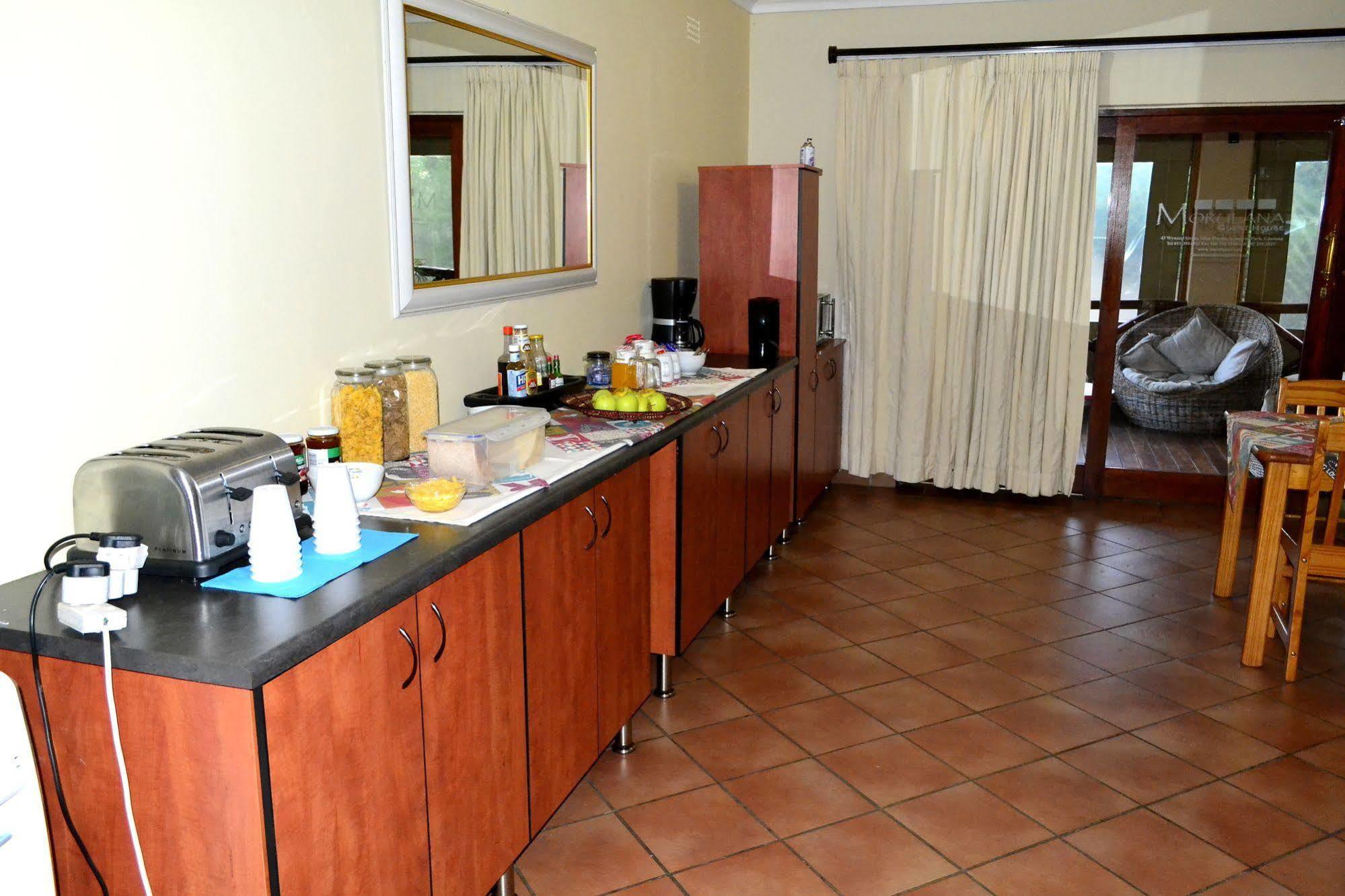 Morulana Guest House Kempton Park Dış mekan fotoğraf