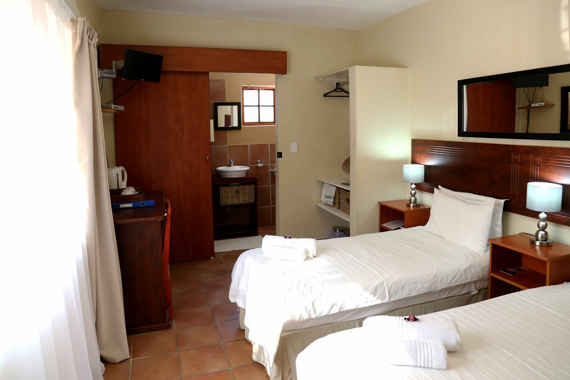 Morulana Guest House Kempton Park Dış mekan fotoğraf