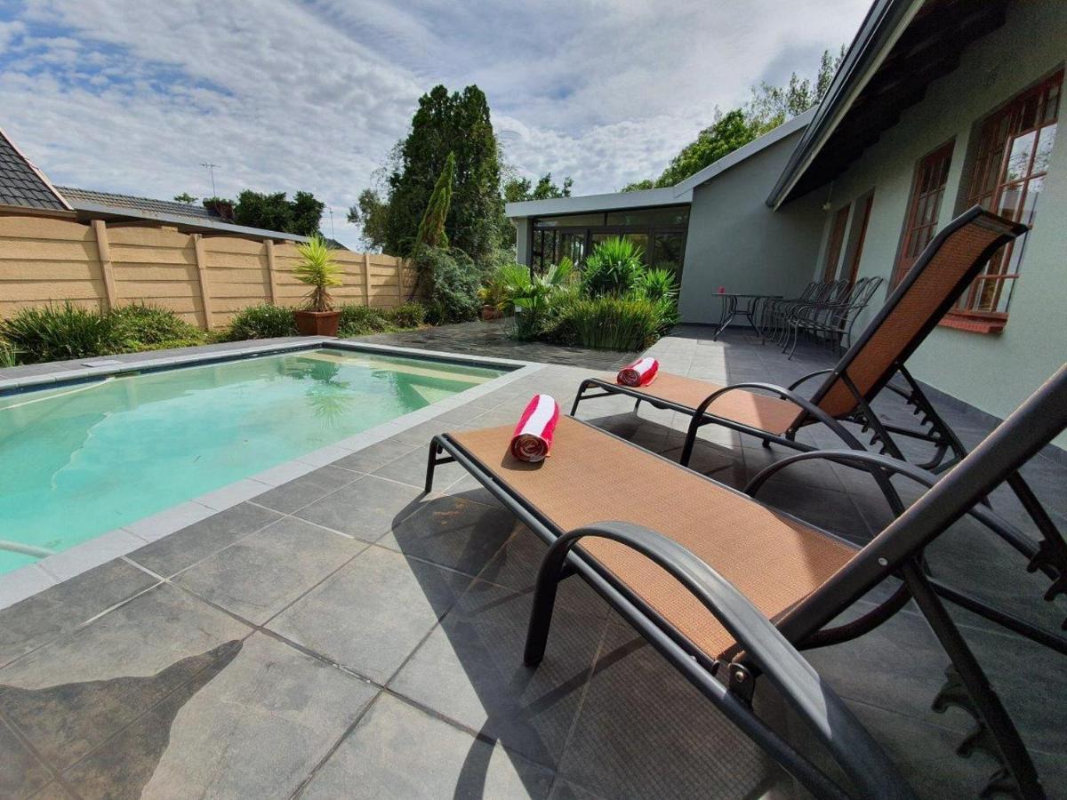 Morulana Guest House Kempton Park Dış mekan fotoğraf
